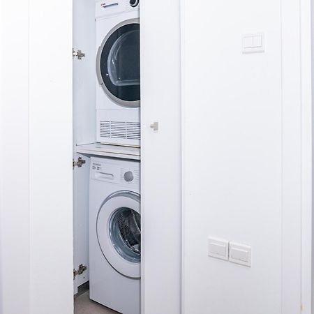 Venus Apartment Larnaca Dış mekan fotoğraf