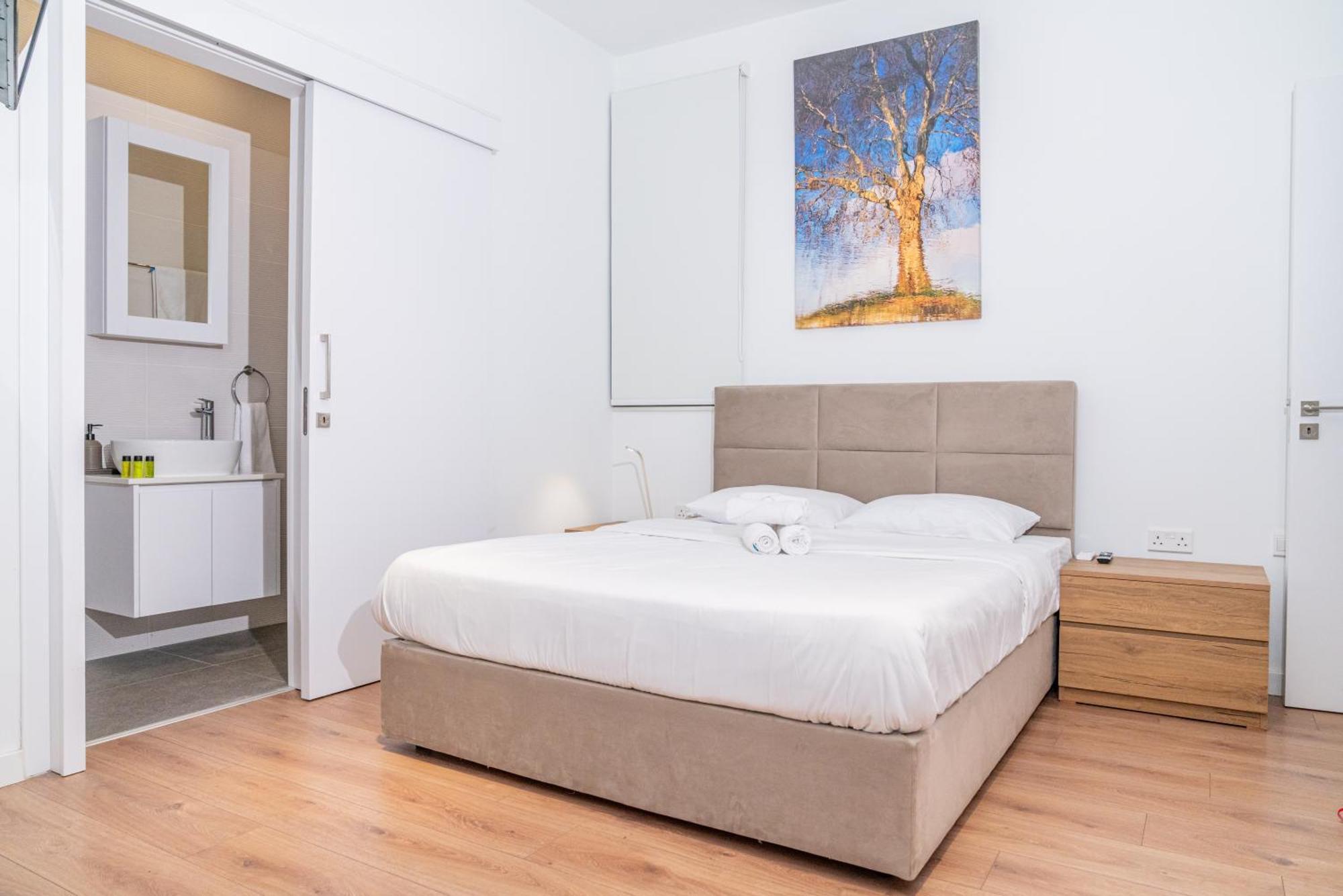 Venus Apartment Larnaca Dış mekan fotoğraf